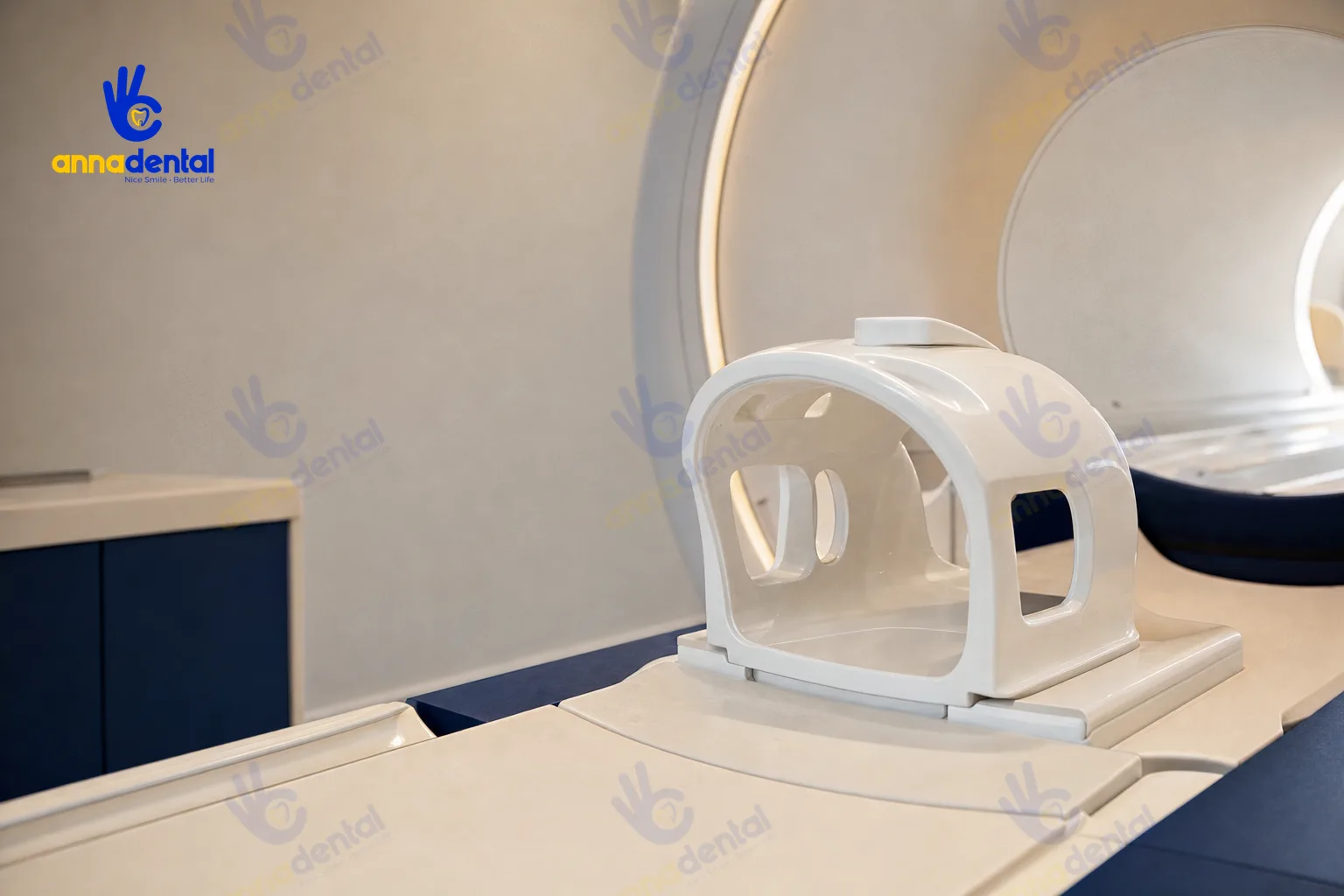 Cận cảnh hệ thống coil chụp MRI dùng cho vùng đầu cổ