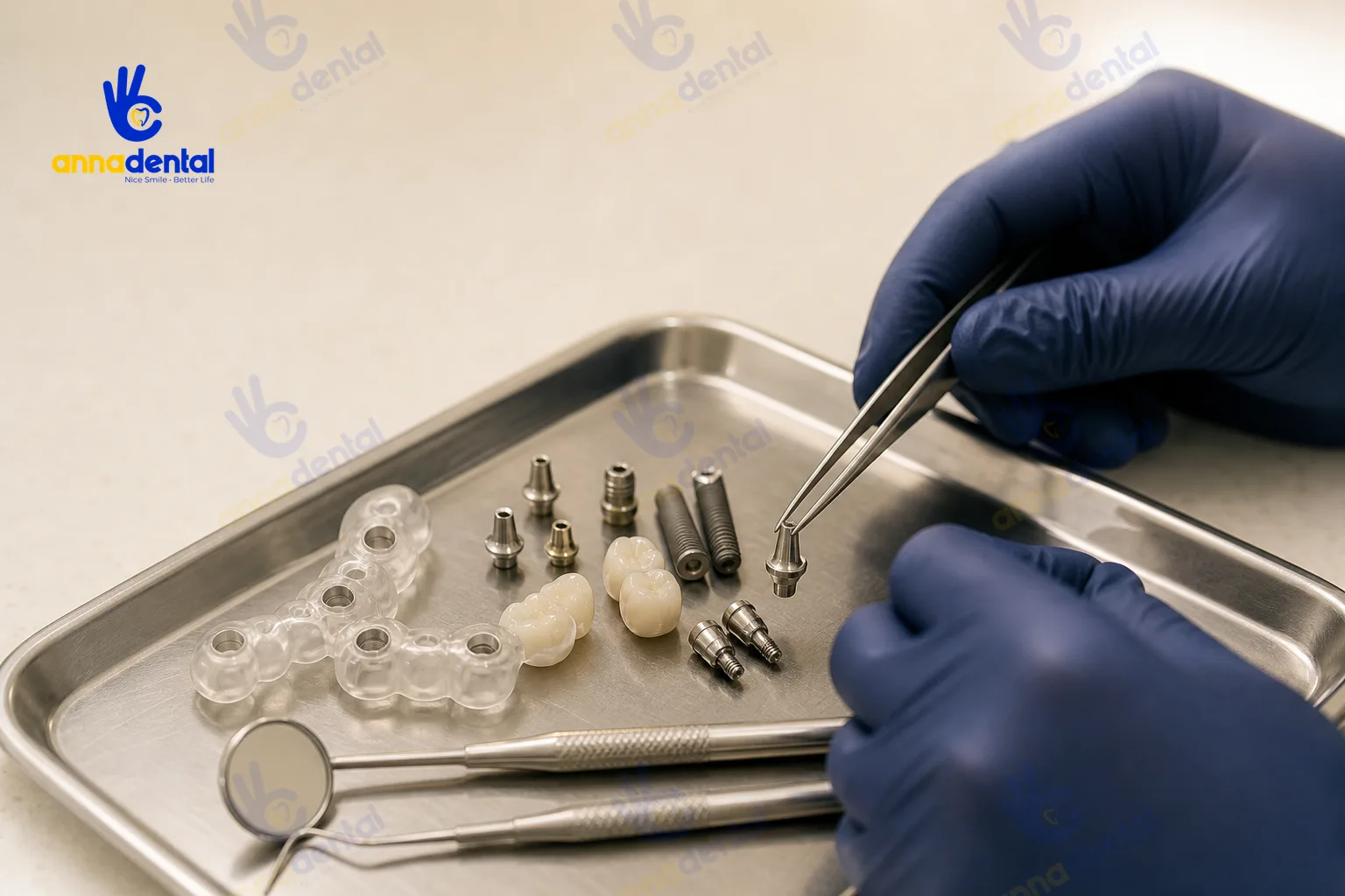 Các thành phần ngoài giá trụ implant được xếp trên khay vô trùng tại nha khoa
